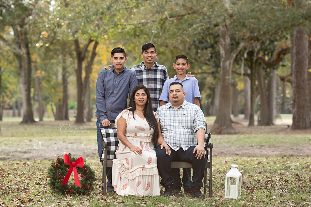 Family of five Christmas photo in park Cypress, TX. Katy family photographer