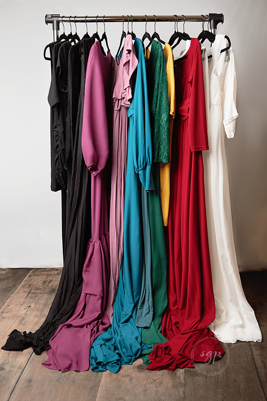 dresses from client closet for Houston maternity photo sessions